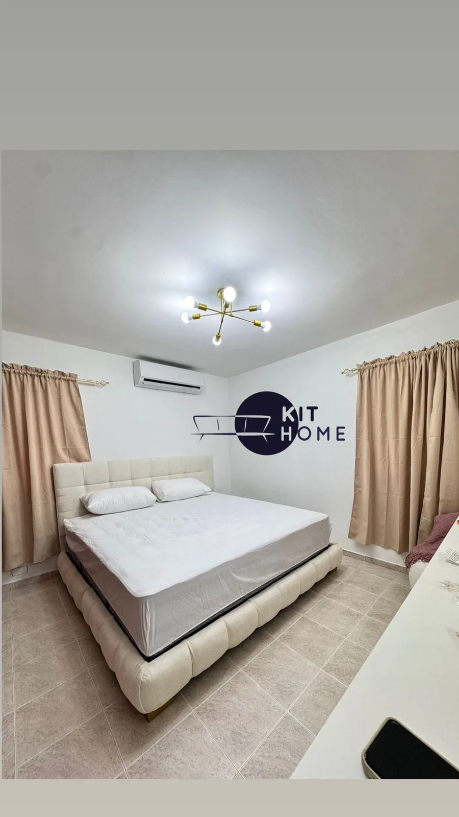 Cama de 80" x 80"