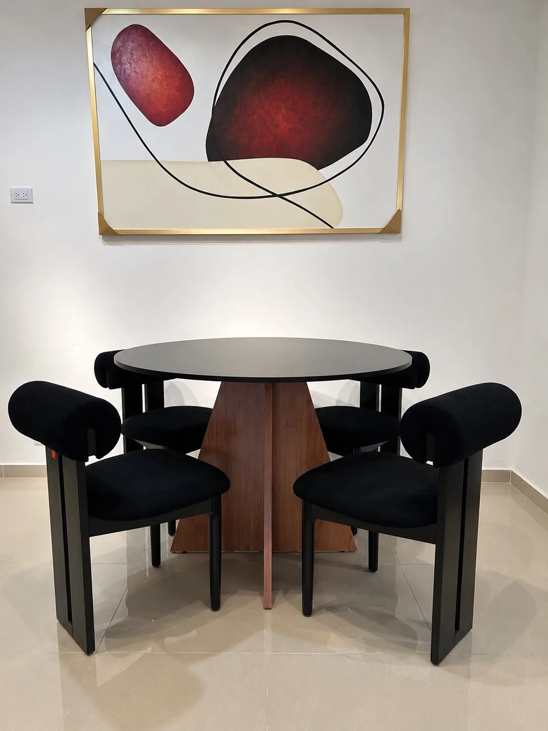 Comedor Tope Melamina Hidrofuga 110 cm - Sillas madera Eucalipto