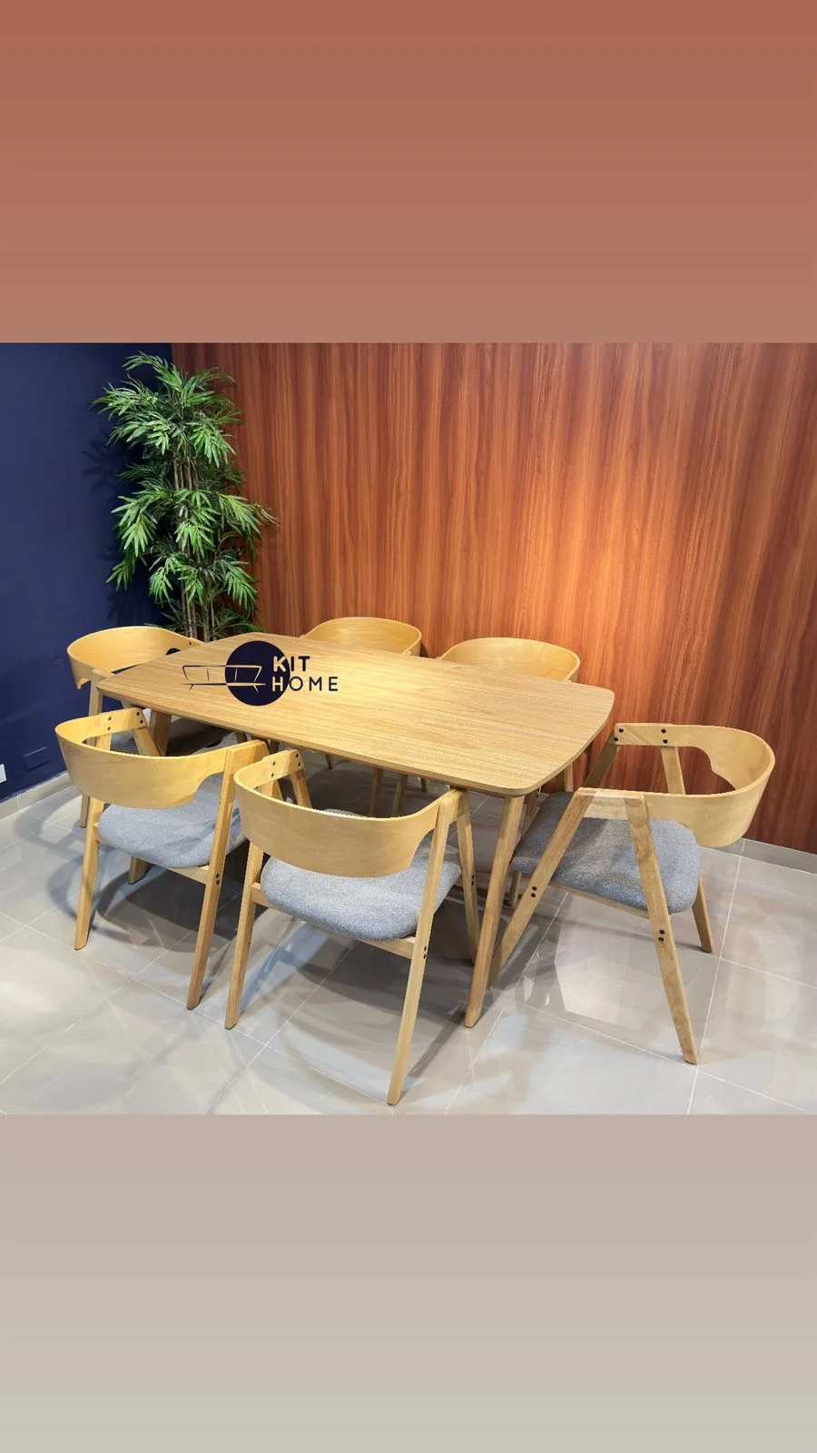 Comedor Madera Fresno Natural 63" x 35" - Sillas Madera Fresno