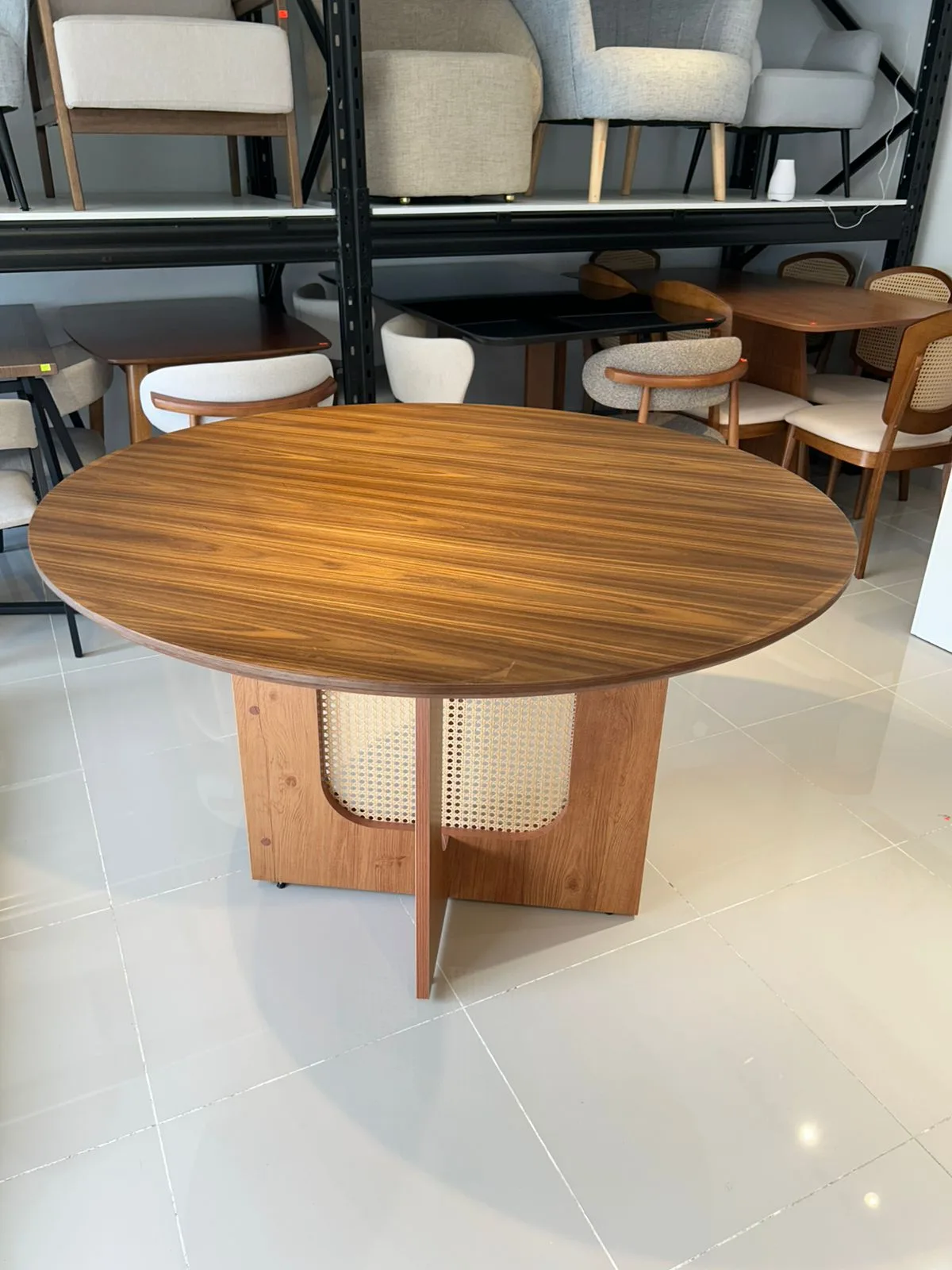 Mesa Comedor Tope Madera 130 cm