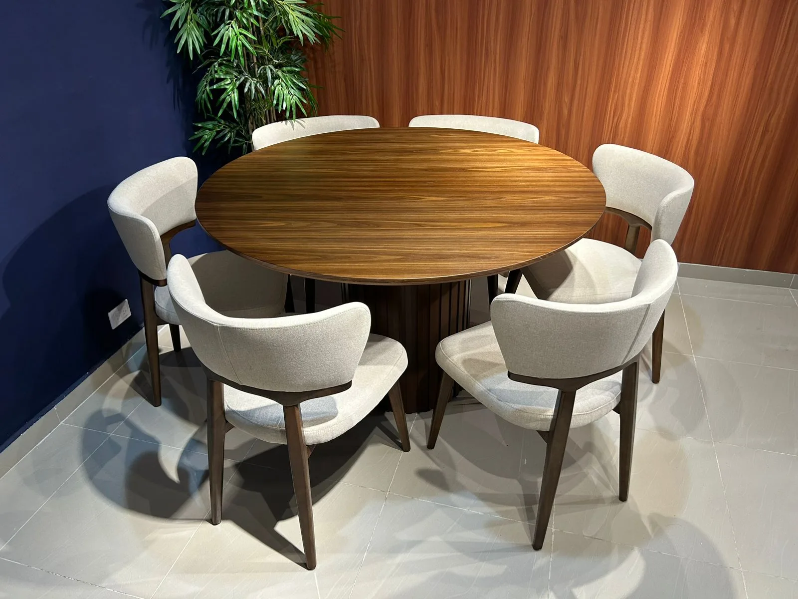 Comedor Tope Madera 130 cm - Sillas Madera Eucalipto