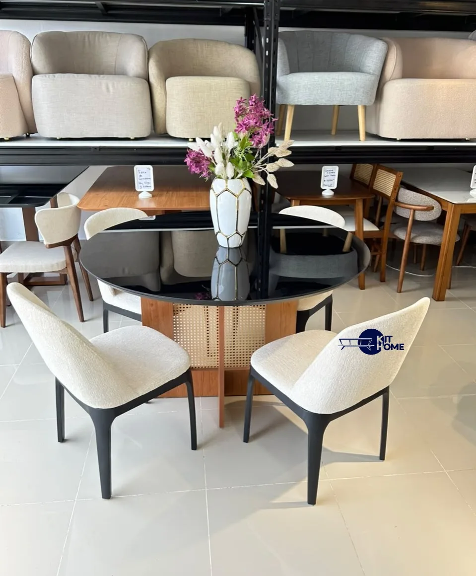 Comedor 130 cm Cristal Adherido Negro-Sillas metal Beige