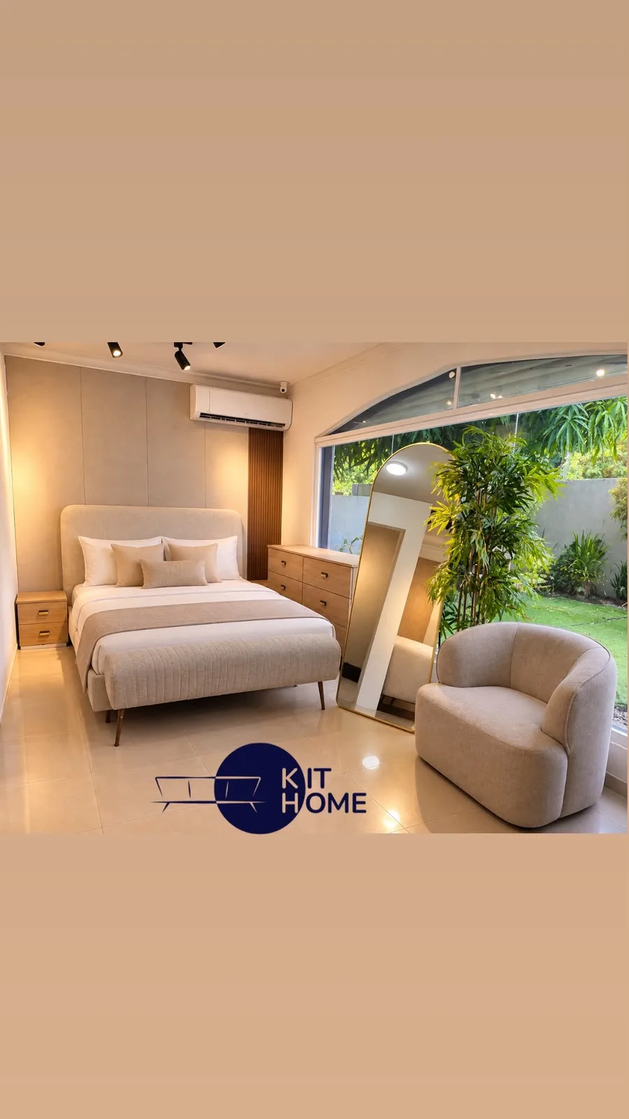 Cama Queen 60" x 74" + Espejo + Butaca + Gavetero de 61" 6 Gavetas + Set de Mesa de Noche